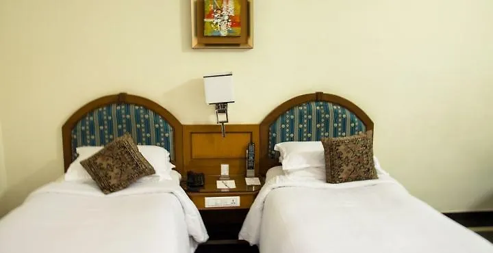 **** Hotel Sandesh The Prince Mysuru Indie