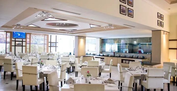 **** Hotel Sandesh The Prince Mysore India